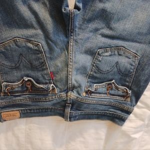 Women's jeans